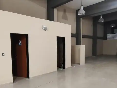 Local en Alquiler 25 años
