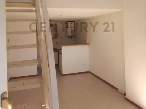 VENTA PH TIPO LOFT  2 AMBIENTES AL FRENTE  EN BOEDO (con renta)-APTO PROFESIONAL Y COMERCIAL