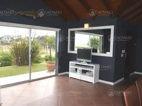 Venta casa 3 dormitorios Balneario Buenos Aires, Manantiales.