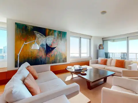 Departamento en Venta con 2 cocheras
