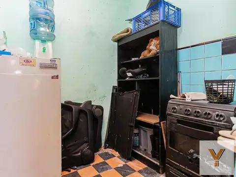 Casa 7 ambientes con 2 baños