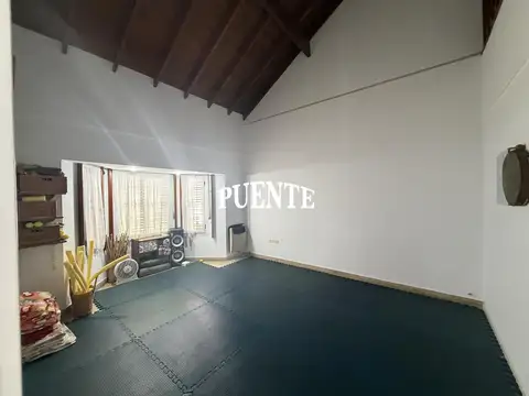 Casa en Venta en Banfield, USD 280.000