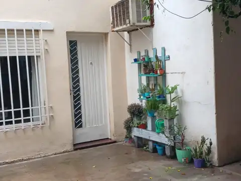 Galpón con vivienda