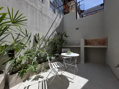 Depto Tipo Casa 3 ambientes con 2 baños