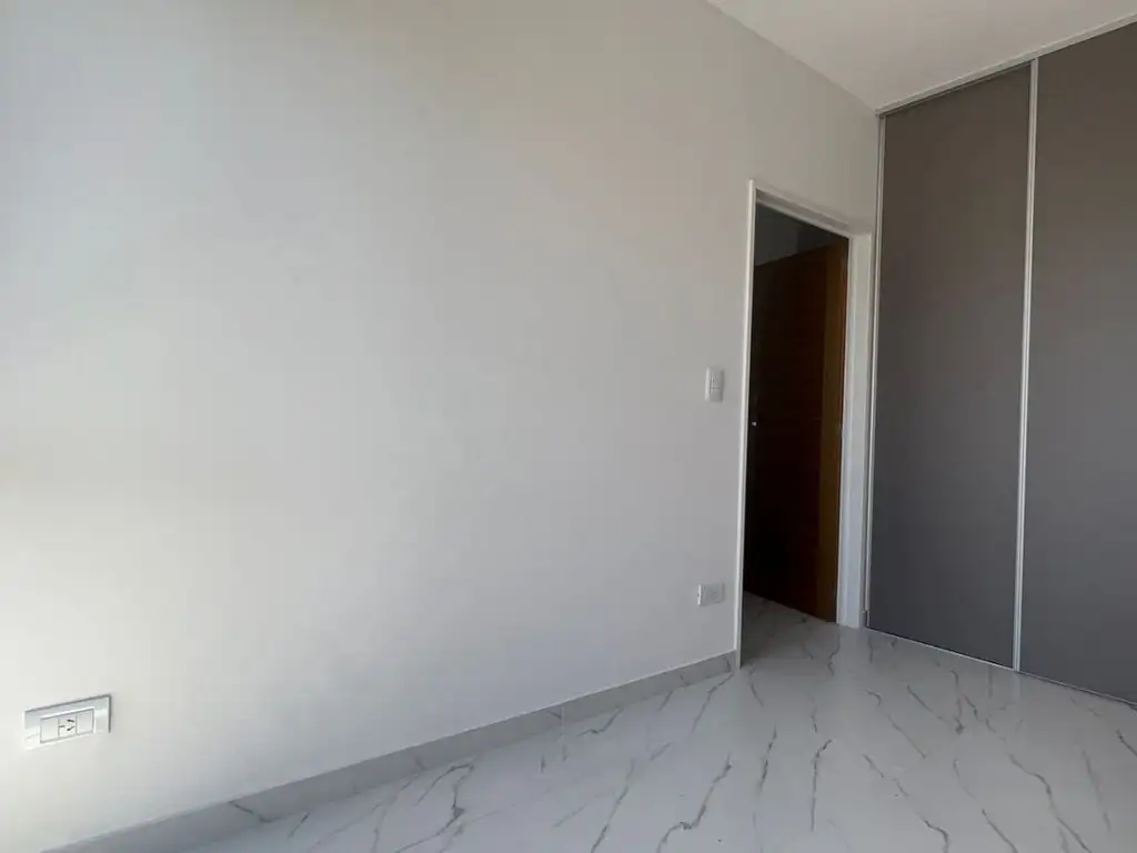 Coronel Salvadores - Foto 11