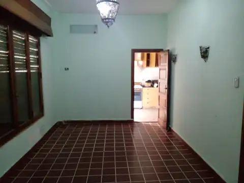 Casa en venta en Merlo Sur