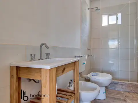 Depto Tipo Casa en Alquiler de 2 ambientes