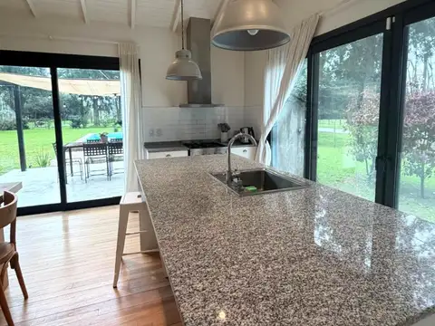 Casa en Venta en Coronel Brandsen, USD 260.000