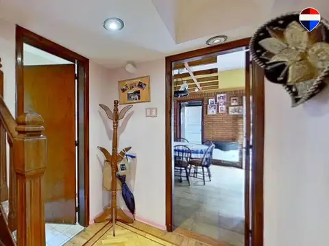 Depto Tipo Casa en Venta con 1 cocheras