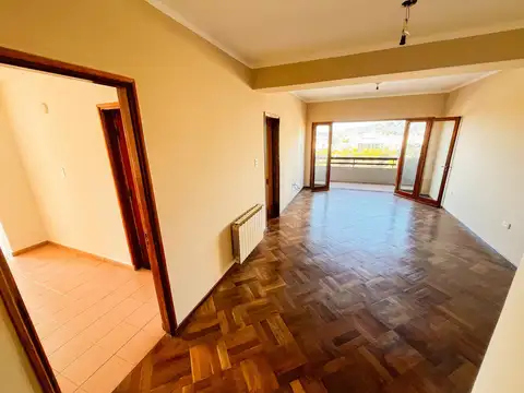 Departamento en Alquiler de 3 dormitorios