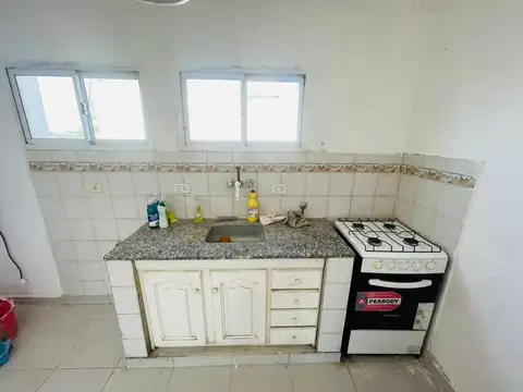 Depto Tipo Casa 2 ambientes con 1 baño