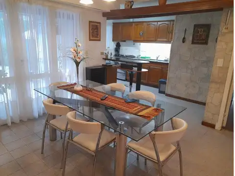 Venta Chalet - Azcuenaga 2700