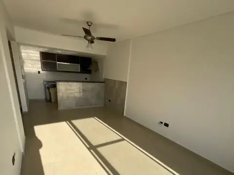 Departamento en Alquiler en Villa Pueyrredon, $ 950.000