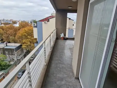 Departamento 3 ambientes con 2 baños