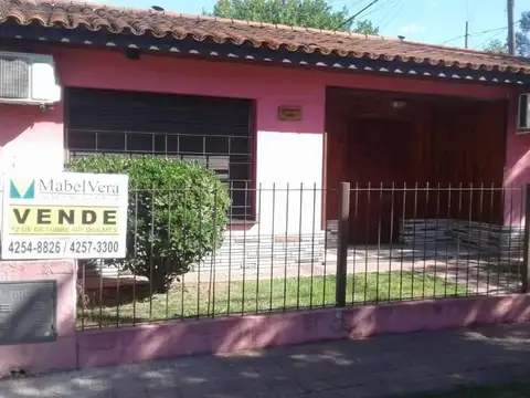 Casa en Venta en Quilmes Oeste, USD 280.000