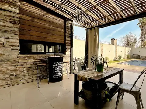 Casa en Venta en Caisamar, Mar del Plata