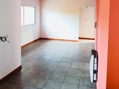 Departamento en Alquiler en Fisherton, $ 700.000