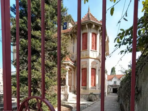 Casa en Venta de 5 dormitorios