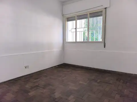 VENTA CASA 3 DORMITORIOS BARRIO A.T.E. CÓRDOBA