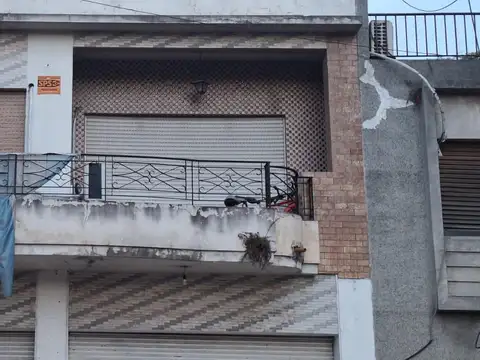 Galpon en Venta 8  mts Frente