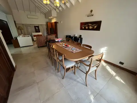 Casa en Venta en Muñiz, USD 360.000