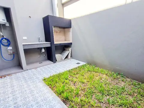 Depto Tipo Casa en Venta de 2 dormitorios