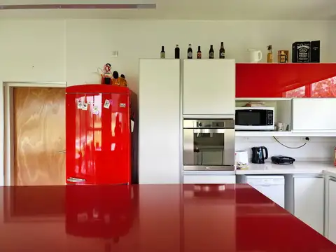 Venta de Propiedad de 6 ambientes en El Nacional