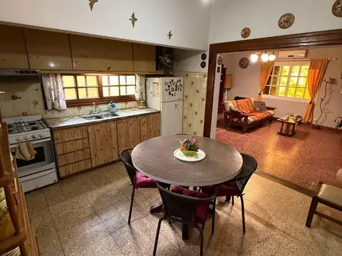 Depto Tipo Casa 3 ambientes con 2 baños