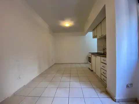 Depto Tipo Casa en Alquiler de 2 dormitorios