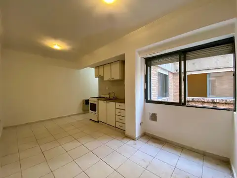 Depto Tipo Casa en Alquiler de 3 ambientes