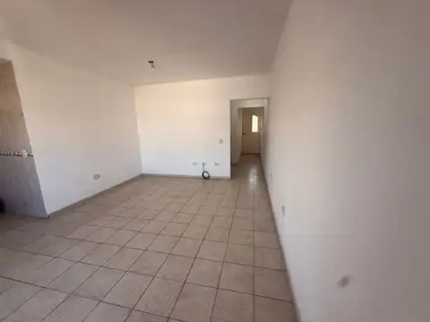 Depto Tipo Casa en Venta en Caseros, USD 48.000
