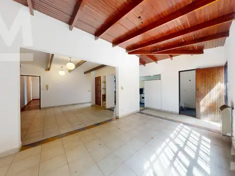 PH en venta en La Plata