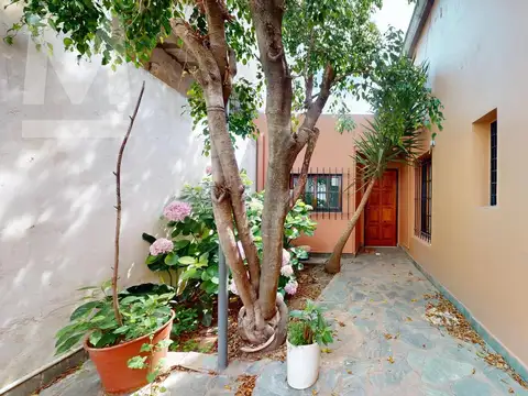 Depto Tipo Casa en Venta en La Plata, USD 108.000