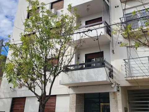 Departamento en Venta, 3 Ambientes en Campana Centro