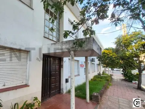 REPUBLICA DOMINICANA 200, Piso 0