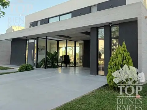 Casa Chalet  en Venta en El Cantón Puerto, El Cantón, Escobar