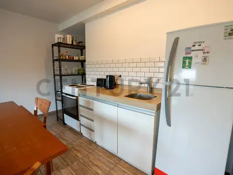 462 y 21 100, Piso 2