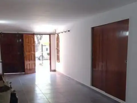 Casa - Venta - Argentina, San Miguel - Serrano 1436