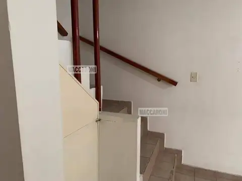 Depto Tipo Casa 2 ambientes con 2 baños