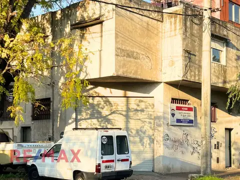 VENTA EN BLOQUE (2 DEPTO + LOCAL) CON FINANCIACION