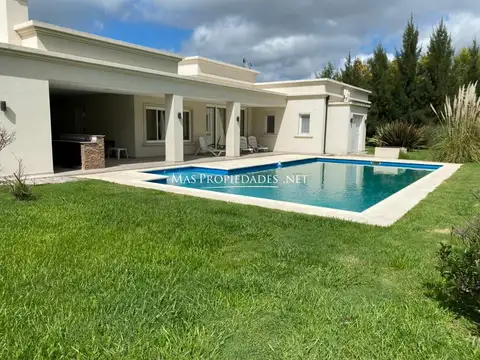 Casa en Venta en Canning, USD 433.000