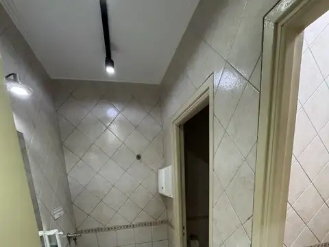 Oficina en Venta en Villa Real, USD 250.000