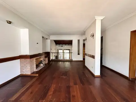 Casa en Alquiler al Este