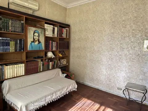 Depto Tipo Casa en Venta 66 años
