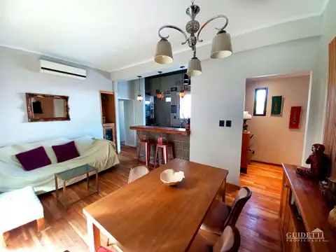 Depto Tipo Casa en Venta de 3 ambientes