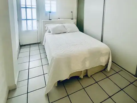 Depto Tipo Casa 2 ambientes con 1 baño