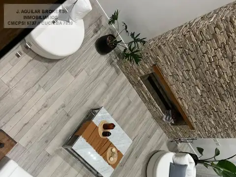 Casa 5 ambientes con 2 baños