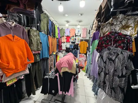 Local en Alquiler en Once, $ 900.000