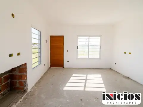 Cobo entre Hernandez y Mármol 100