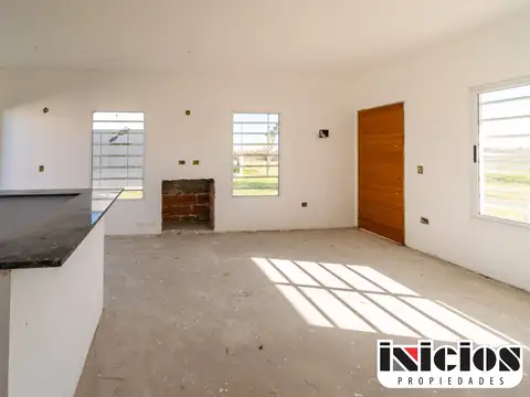2 Hermosas Casas a Estrenar - C1105